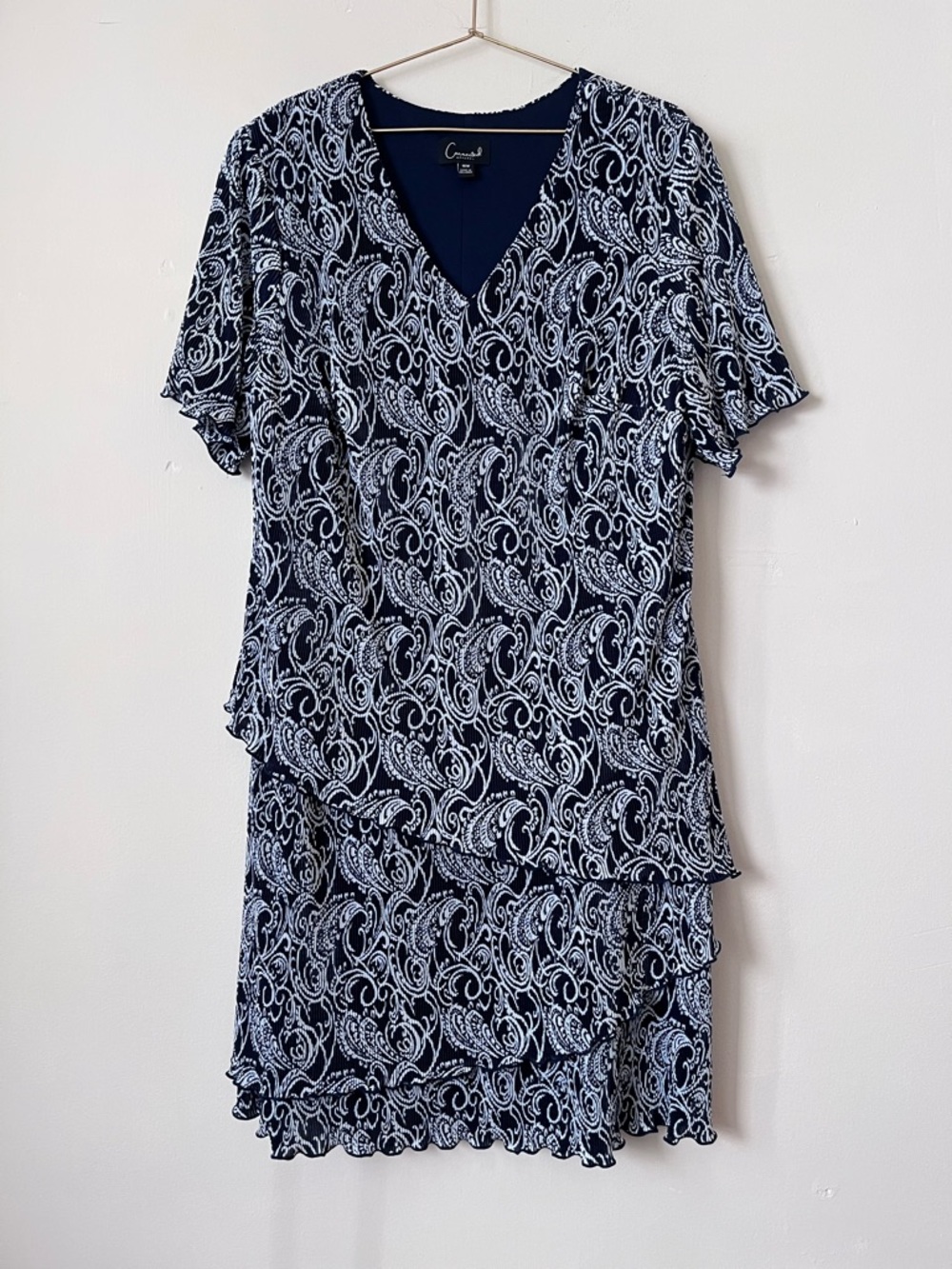 Connected Apparel neutral modest blue
 Paisley prints V-Neck Tiered Dress sz 16W